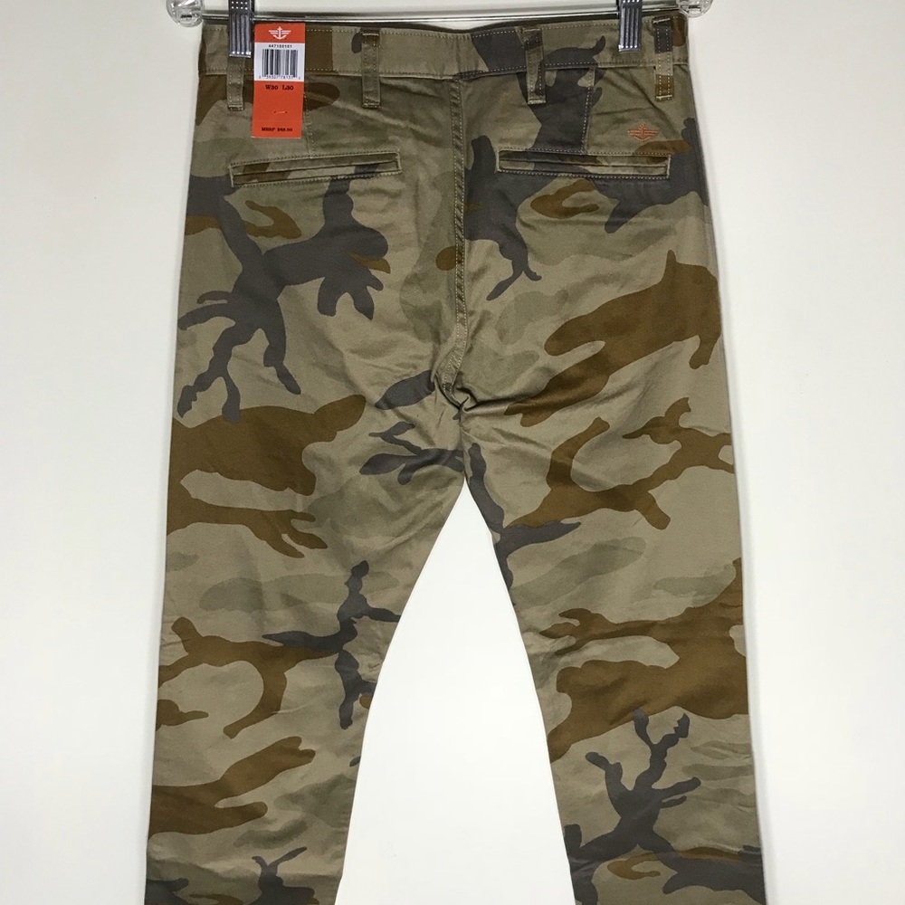 NWT Dockers Alpha camo pants